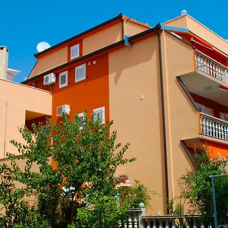 Apartmán Mit Terrasse Und Grill *